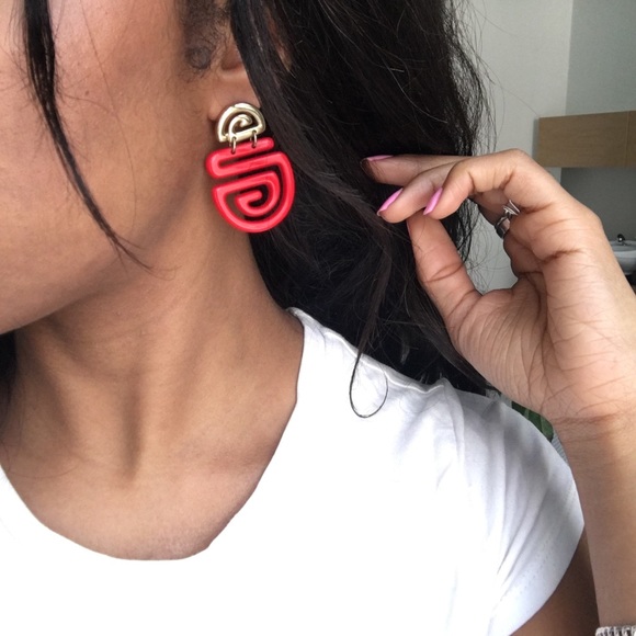 Aztec inspired spiral earrings - Picture 1 of 3